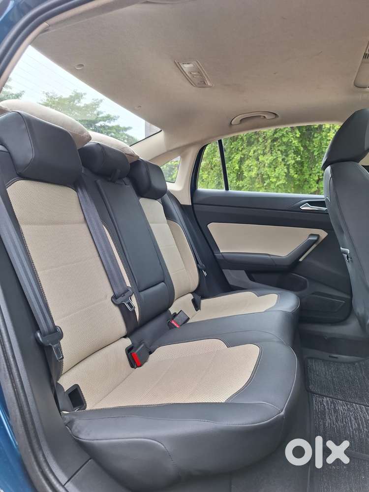 Skoda Slavia Style 1.5l Tsi Mt, 2023, Petrol
