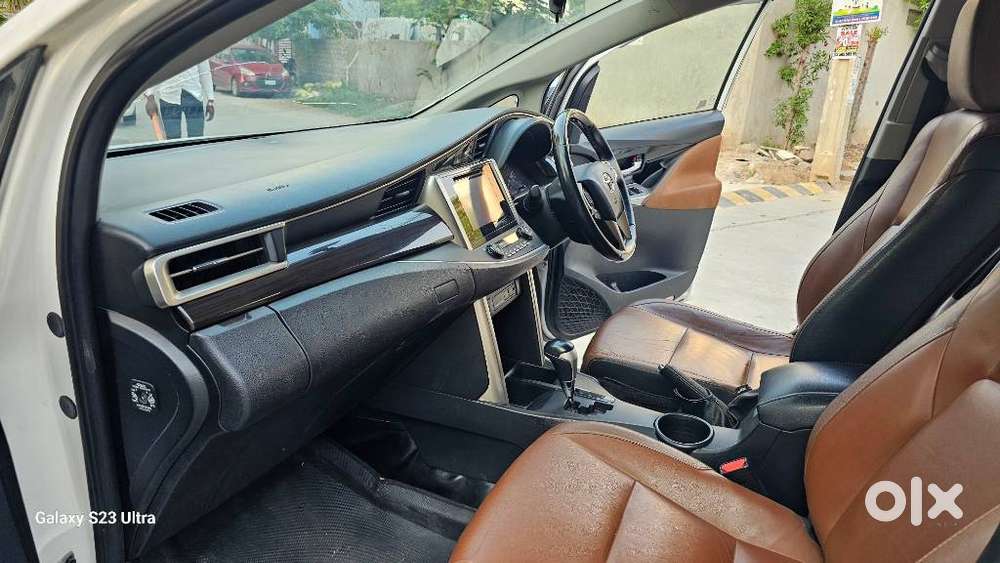 Toyota Innova Crysta 2.8z Automatic, 2018, Diesel