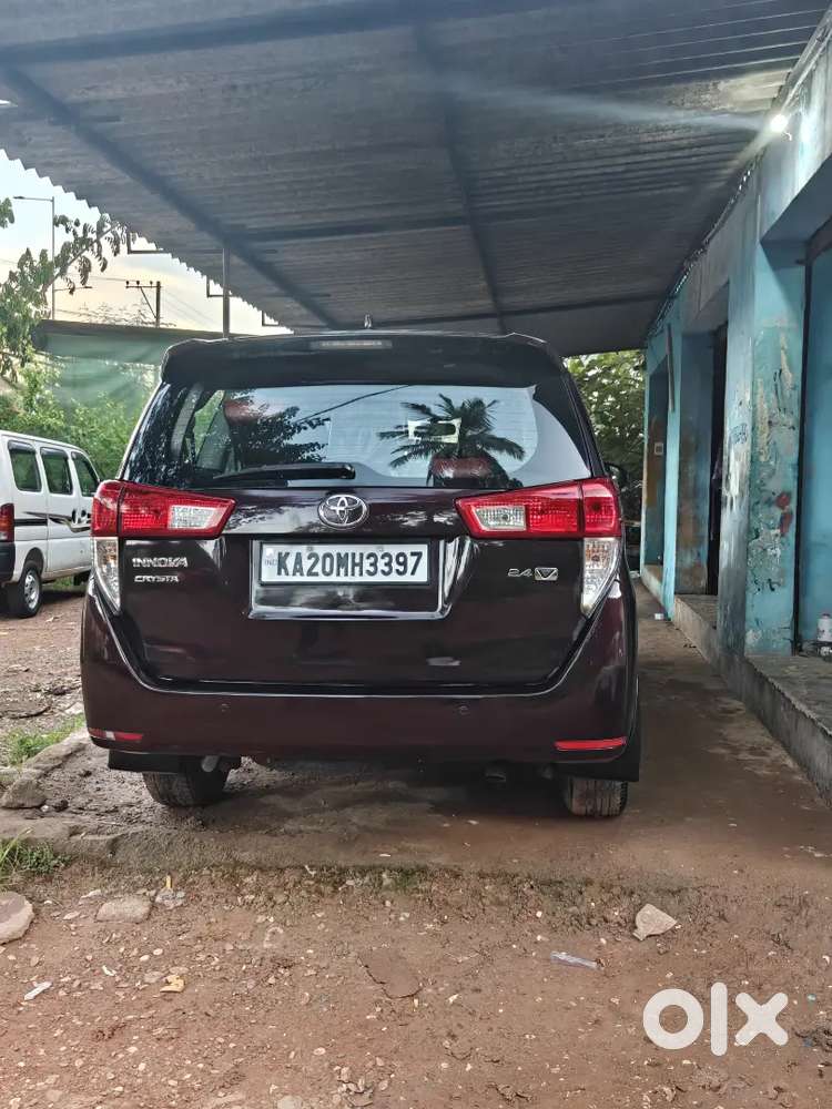Toyota Innova Crysta 2.4 Diesel 2018