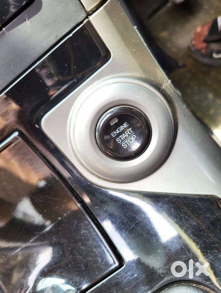 Mahindra Xuv500 W11 Option, 2019, Diesel