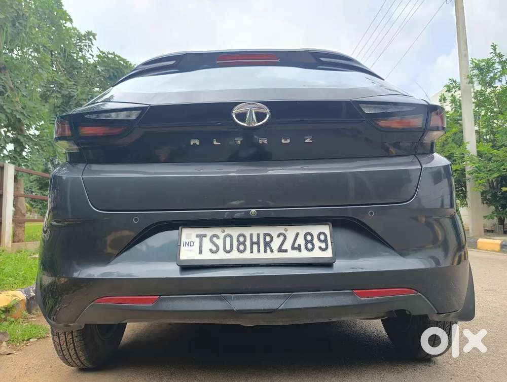 Tata Altroz Petrol 2021
