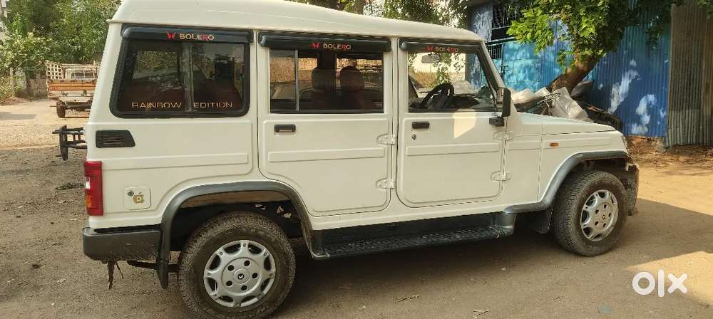 Bolero 7 Seater Good Condition  4 Seal Tyres Insurance No