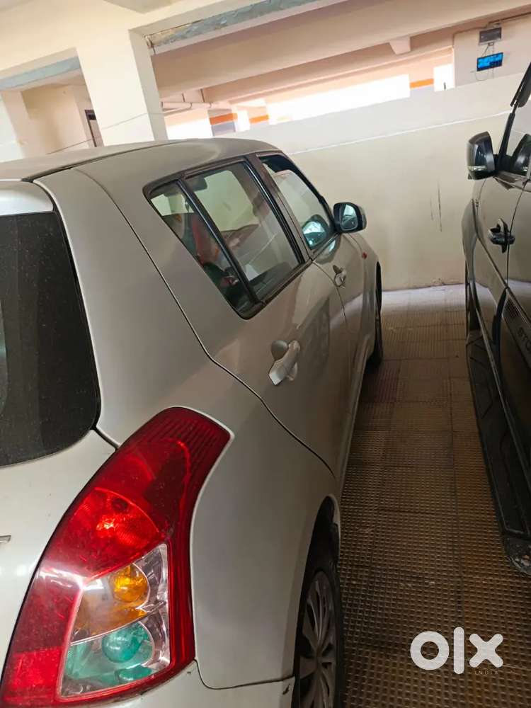 Maruti Suzuki Swift 2010 Diesel 105000 Km Driven