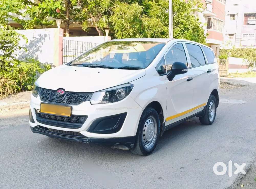 Mahindra Marazzo 2022,excellent Condition, Used Only For Own Use Only