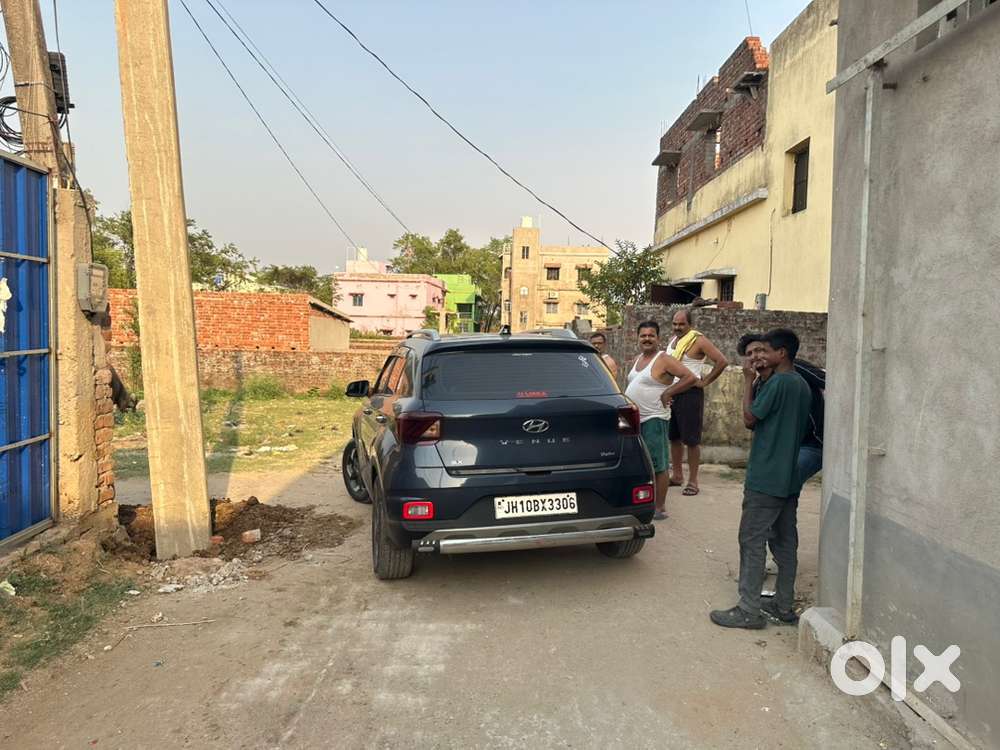 Hyundai Venue Petrol Manual 2019