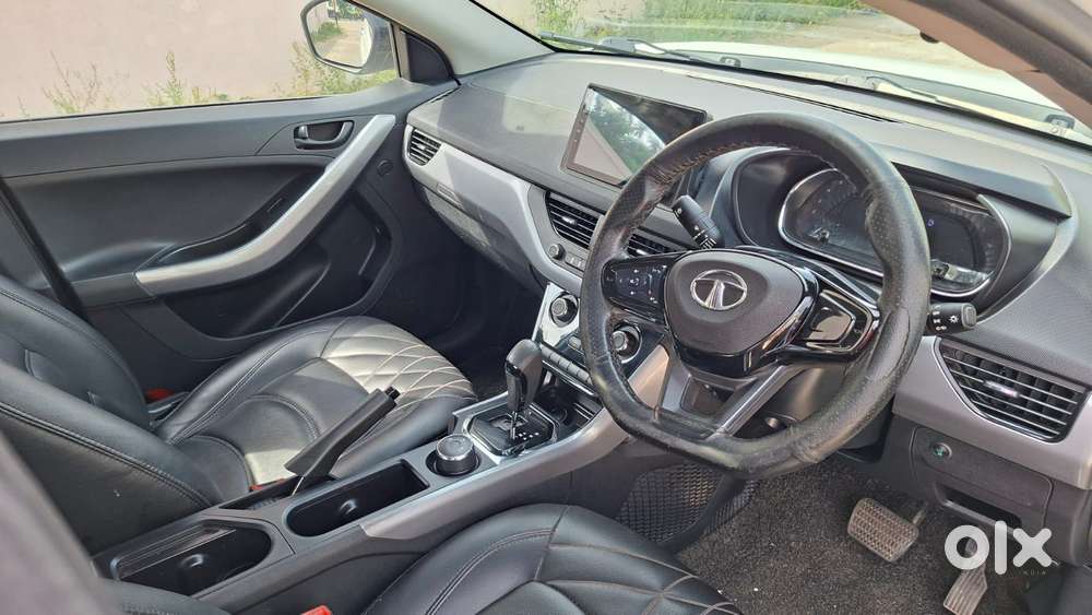 Tata Nexon 1.2 Revotron Xma Amt (s), 2022, Diesel