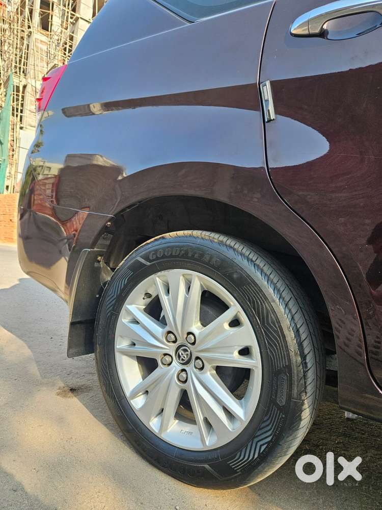 Toyota Innova Crysta 2.8z Automatic, 2019, Diesel