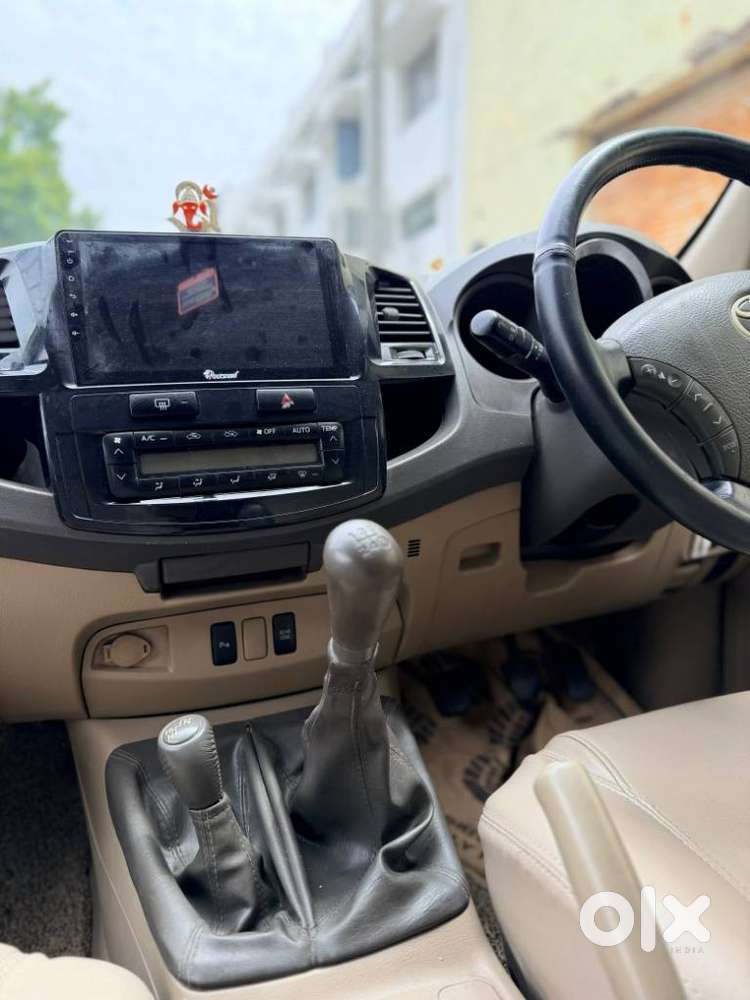Toyota Fortuner 4x4 At, 2010, Diesel