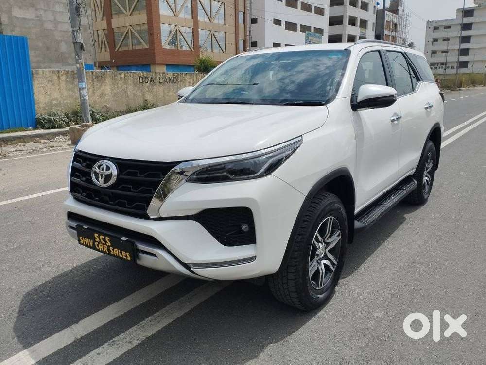 Toyota Fortuner 4x2 At 2.7 Petrol, 2026, Petrol
