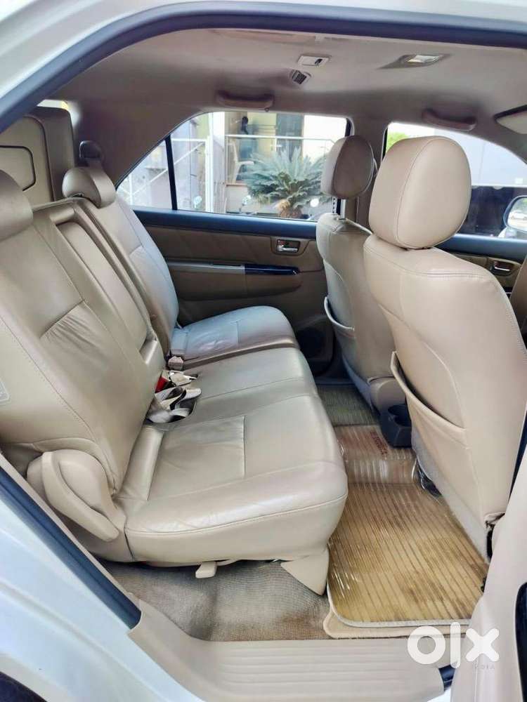 Toyota Fortuner Automatic Car 2012