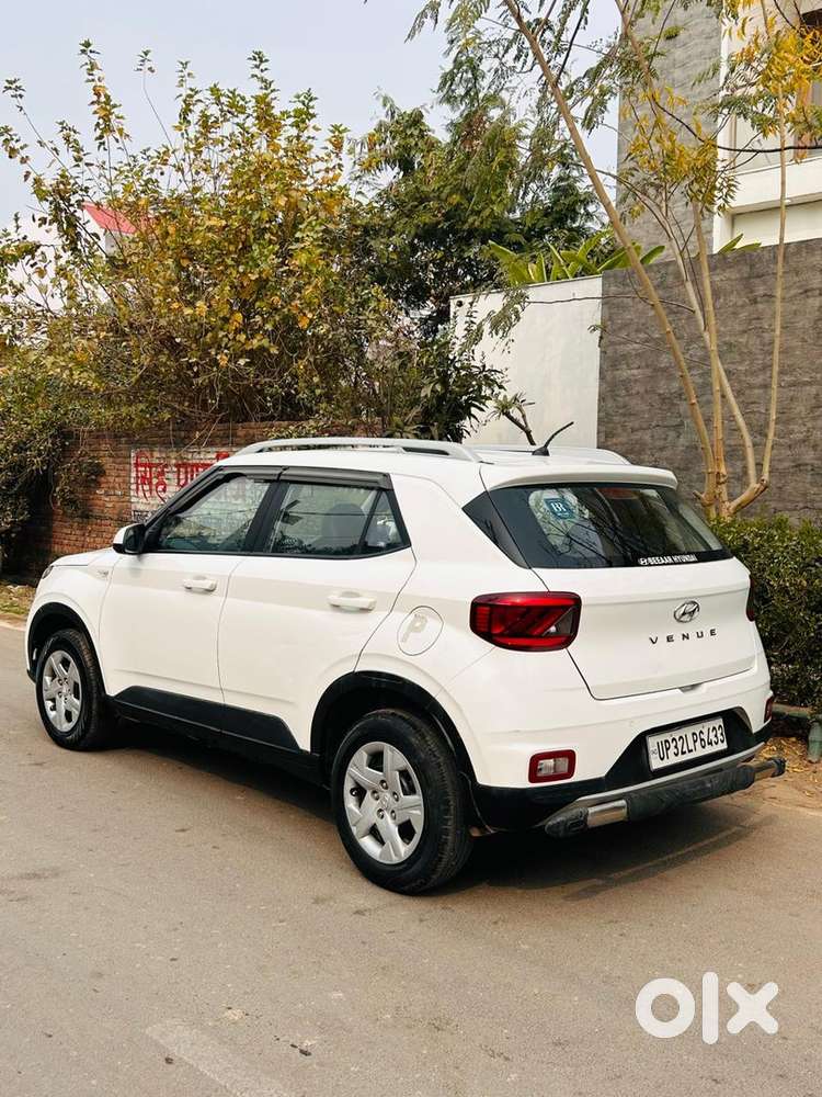 Hyundai Venue Petrol 2020