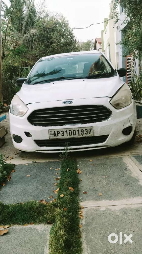 Well-maintained Ford Figo Aspire Diesel (2016) - 25kmpl Mileage!