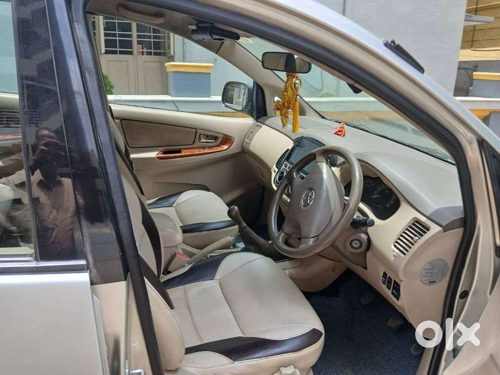 Toyota Innova 2008 Diesel Car