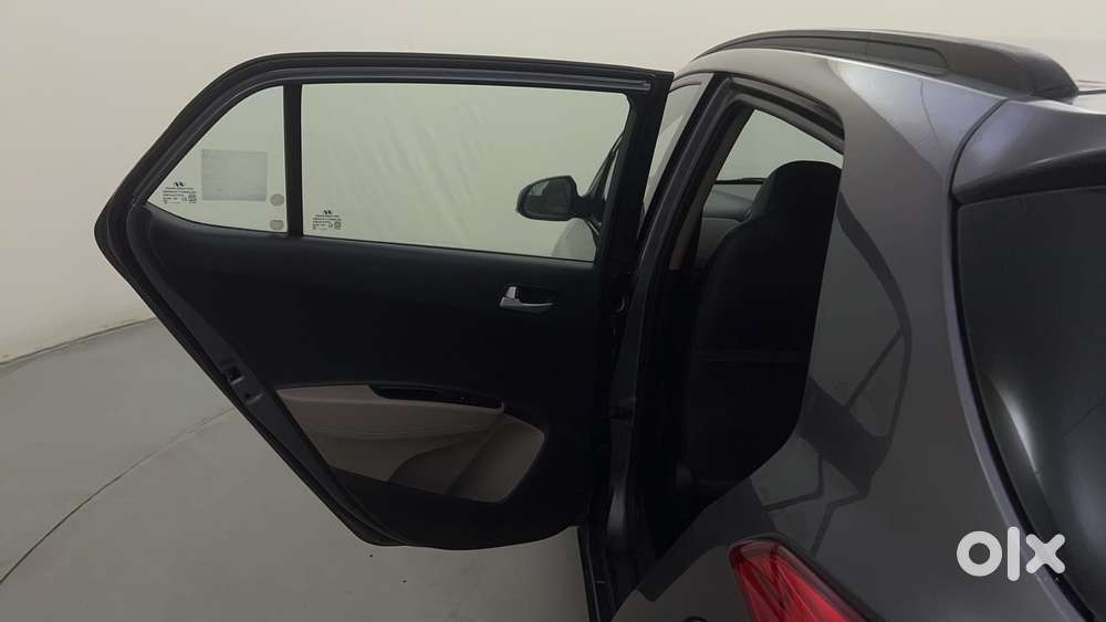Hyundai Grand I10 1.2 Kappa Sportz Option At, 2017, Petrol