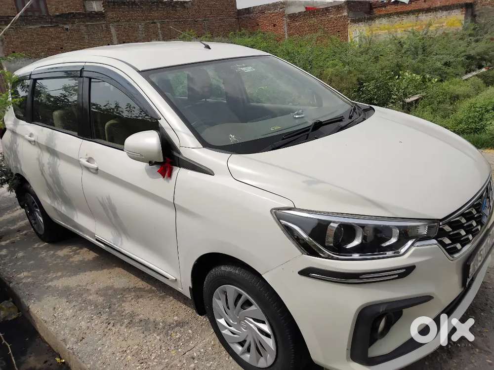 Maruti Suzuki Ertiga Petrol 2024