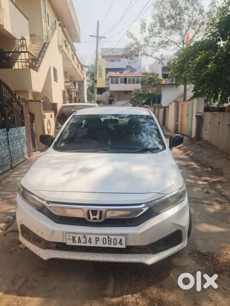 Honda Amaze Petrol Well Maintained