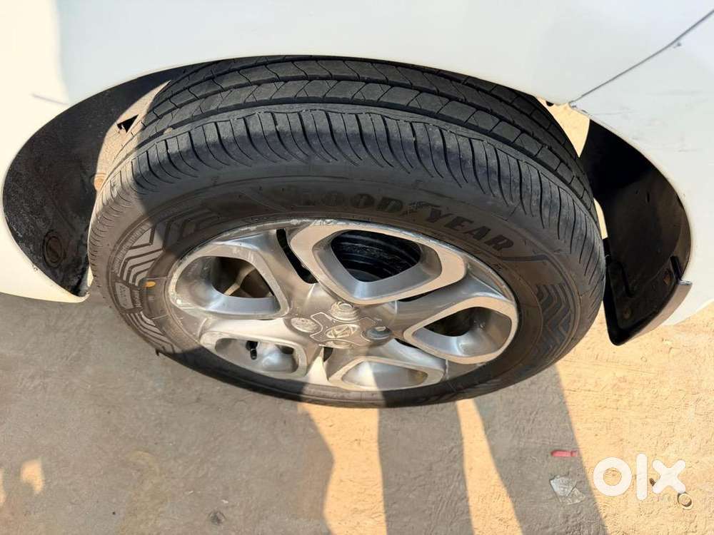 I20 2015 Diesel Brand New Tyre With Alloy Wheels With Good Condition