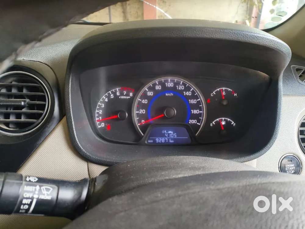 Hyundai Grand I10 2019 Petrol 93400 Km Driven