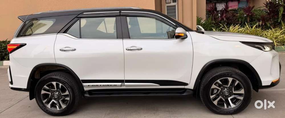 Toyota Fortuner Legender, 2023, Diesel