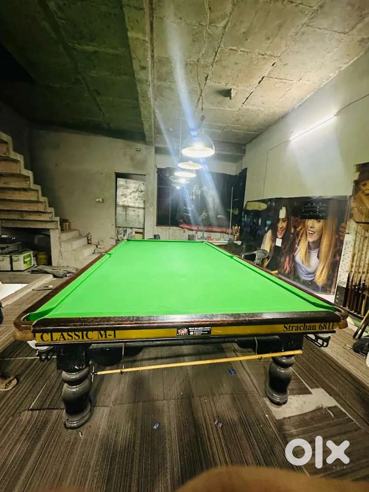 Snooker Table