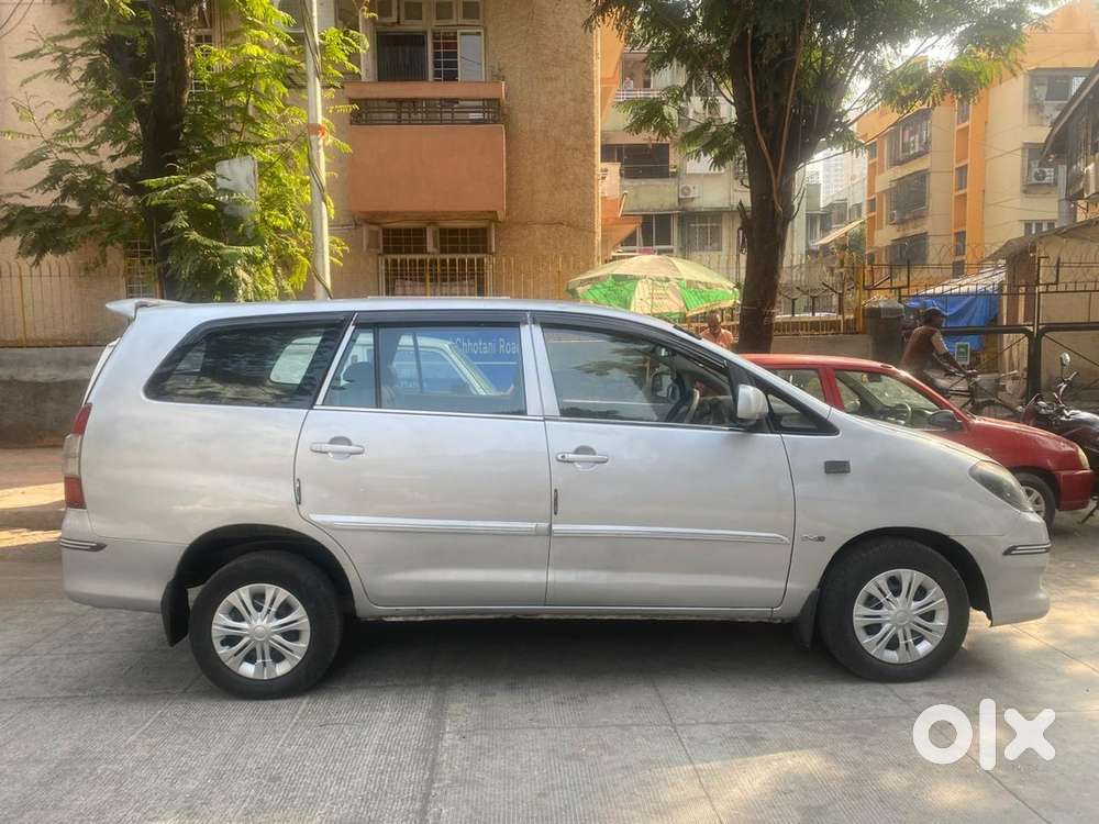 Toyota Innova Diesel 2010 Car