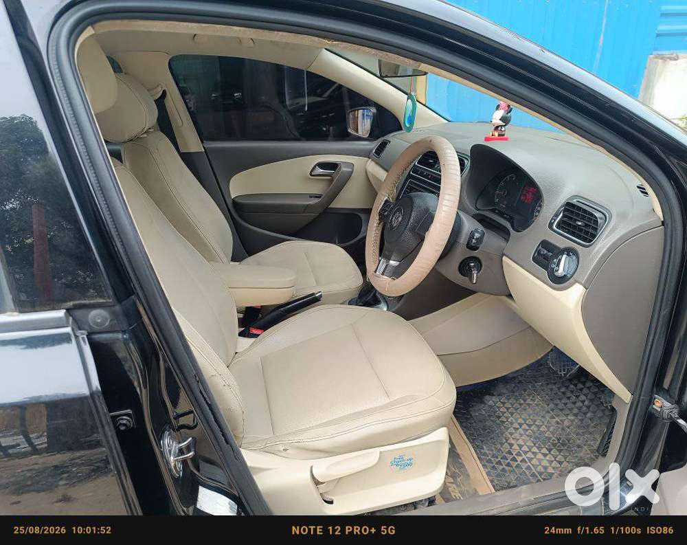 Volkswagen Vento Petrol Highline At, 2014, Petrol