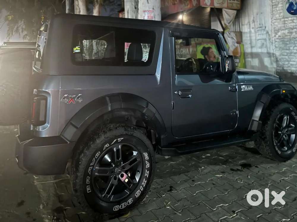 Mahindra Thar 4 By 4 Diesel Automatic Top Model