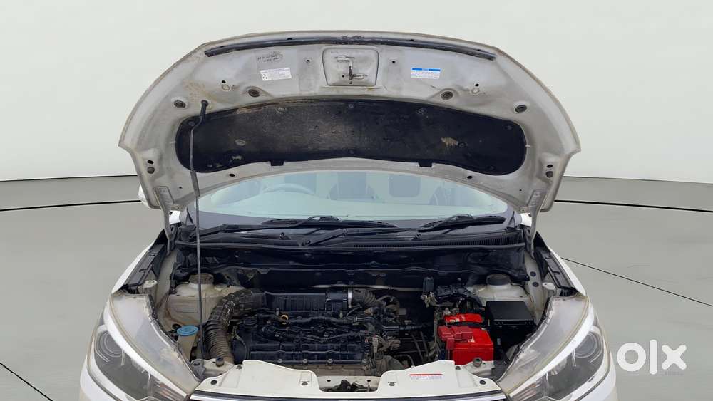 Maruti Suzuki Ertiga Zxi At Petrol, 2019, Petrol