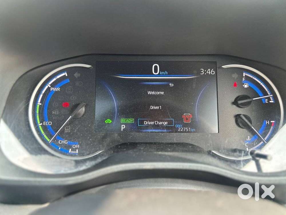 Toyota Innova Hycross 2.0 Zx Hybrid 7 Str, 2025, Petrol