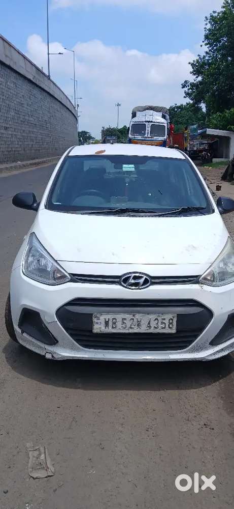 Hyundai Xcent Diesel 2015 Variant