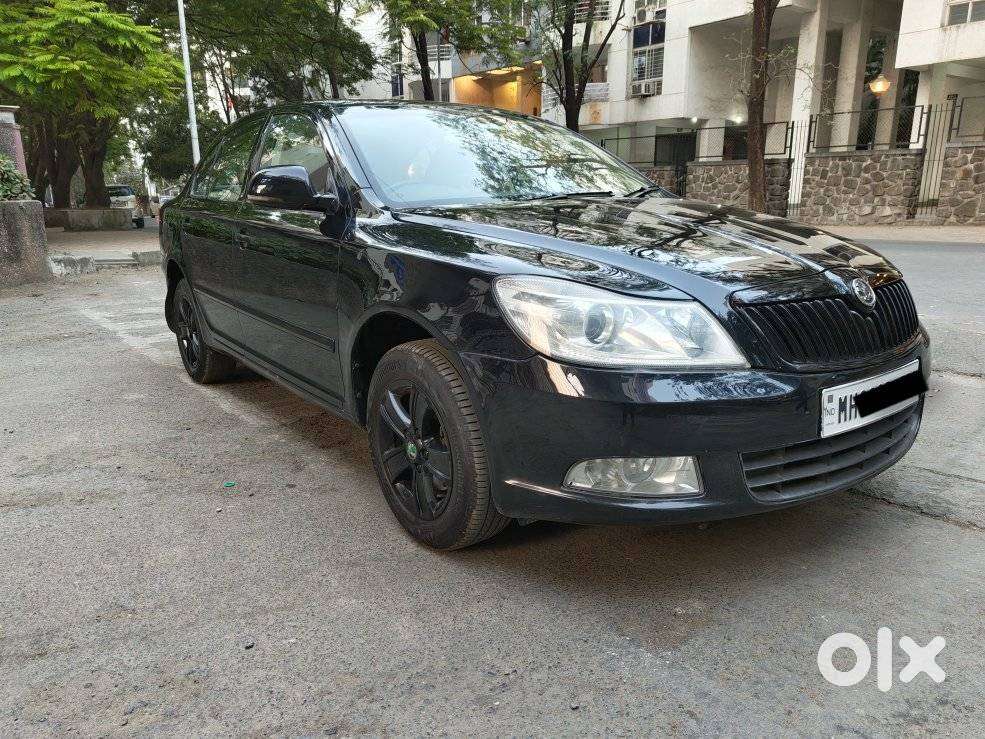 Skoda Laura 1.8 Tsi Ambiente, 2011, Petrol