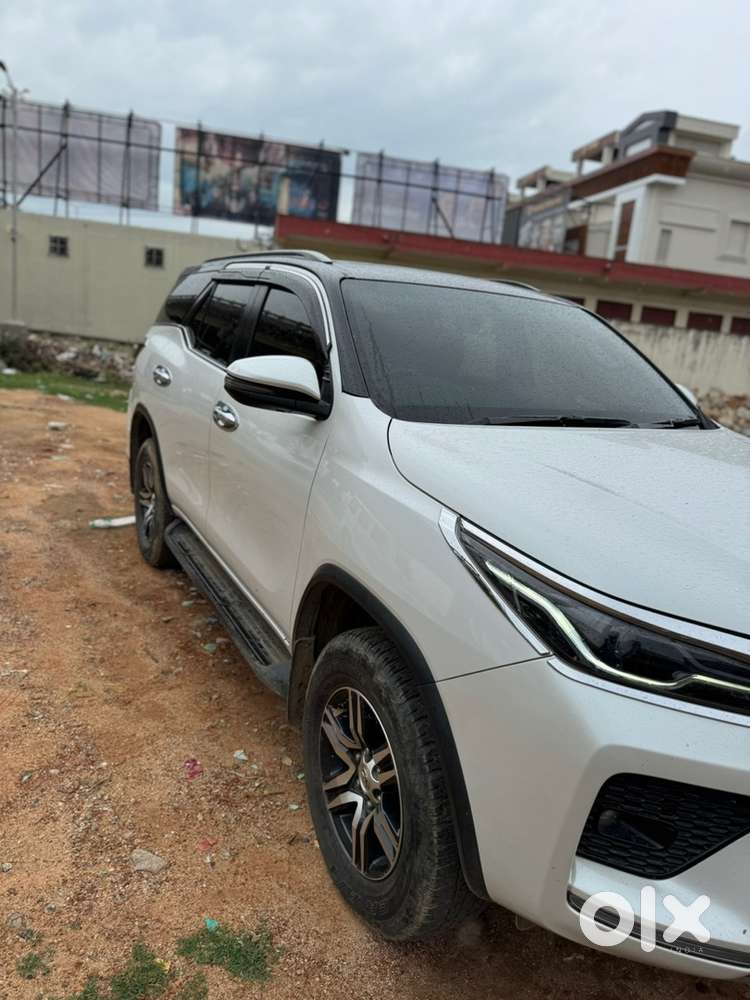 Toyota Fortuner 2023 Diesel Automatic