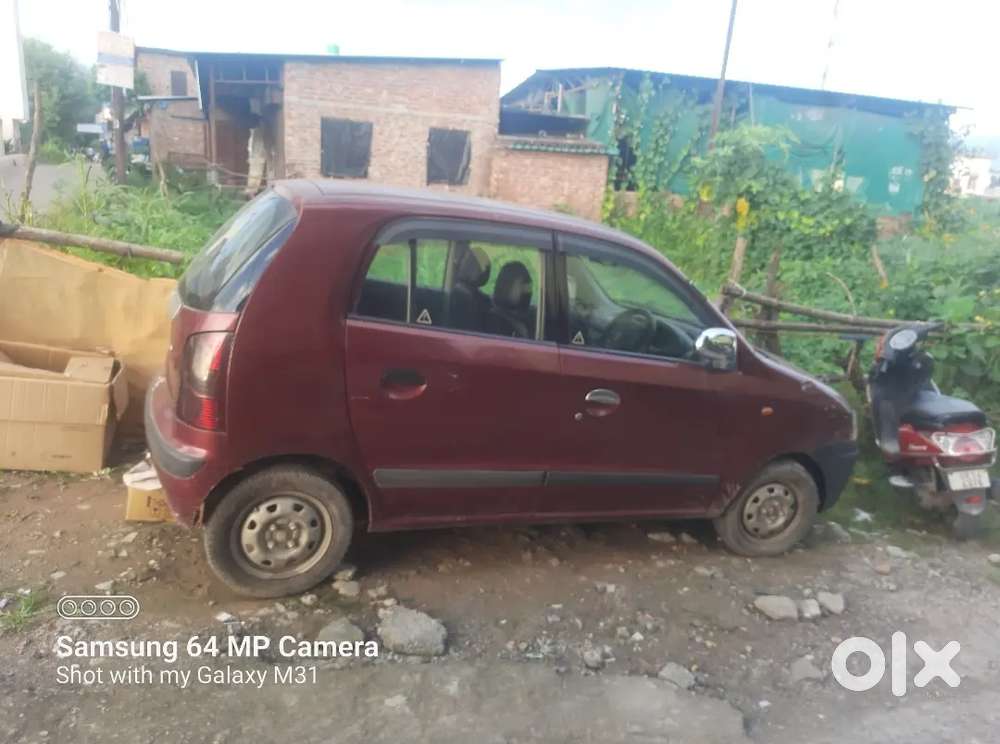 बहुत अच्छी कार है 98000₹ मे मिल जाएगी