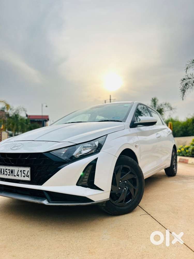 Hyundai New I20 Petrol Manual 2023