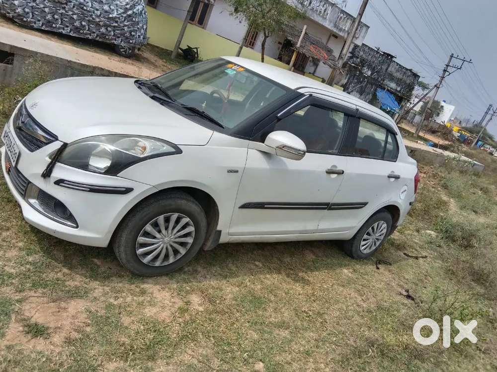 Maruti Suzuki Dzire 2015 Diesel 128000 Km Driven