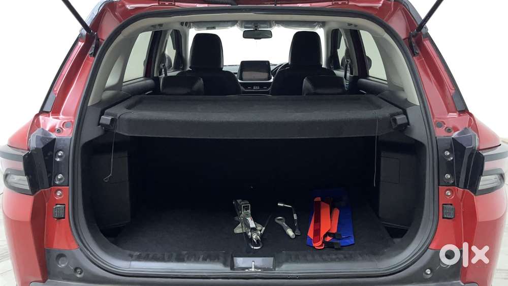 Maruti Suzuki Vitara Brezza 1.5 Zxi Plus Dual Tone, 2022, Petrol