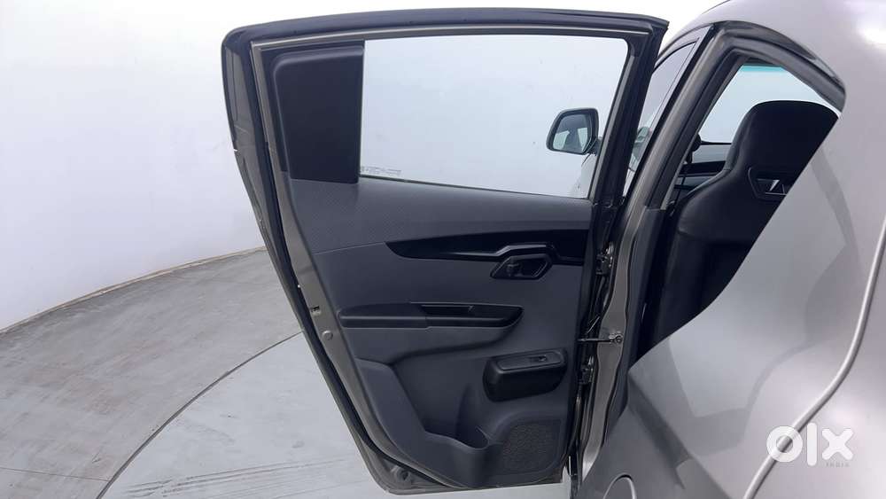 Mahindra Kuv100 Nxt 1.2 K2 Diesel 6 Str, 2018, Petrol