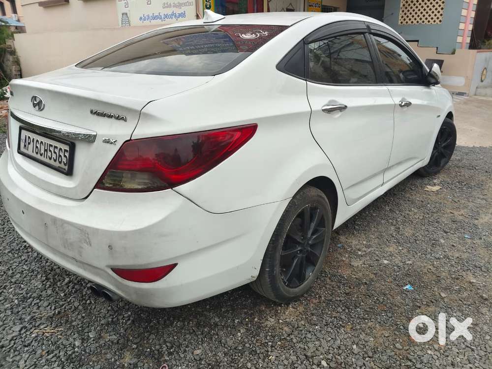 Hyundai Verna, 2013, Diesel