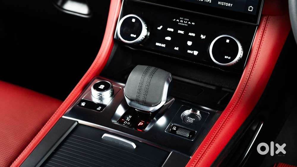 Jaguar F-pace 2.0 R Dynamic S, 2025, Petrol