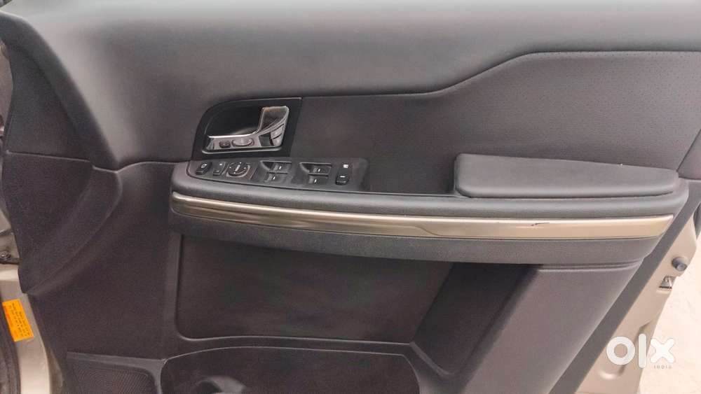 Tata Hexa 2.2 Xta 4x2 7 Str, 2019, Diesel