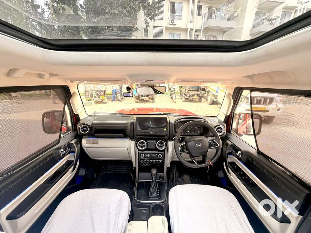 Mahindra Thar Roxx Ax7l Rwd Diesel At, 2025, Diesel