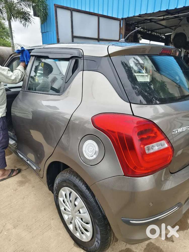 Maruti Suzuki Swift Lxi 2022