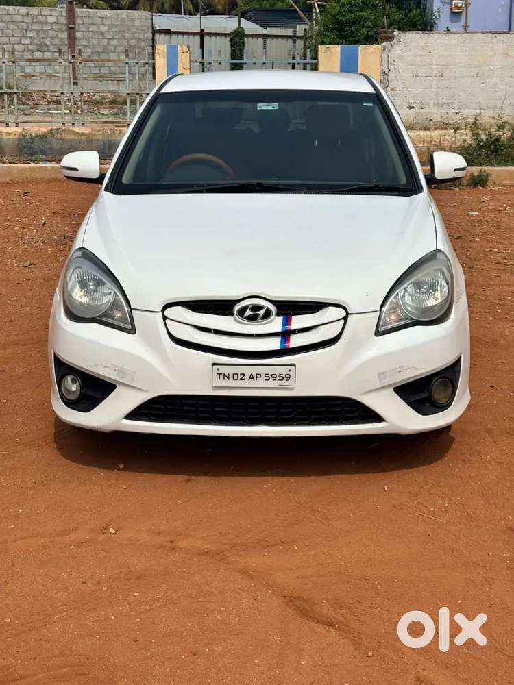 Hyundai Verna Car 2010