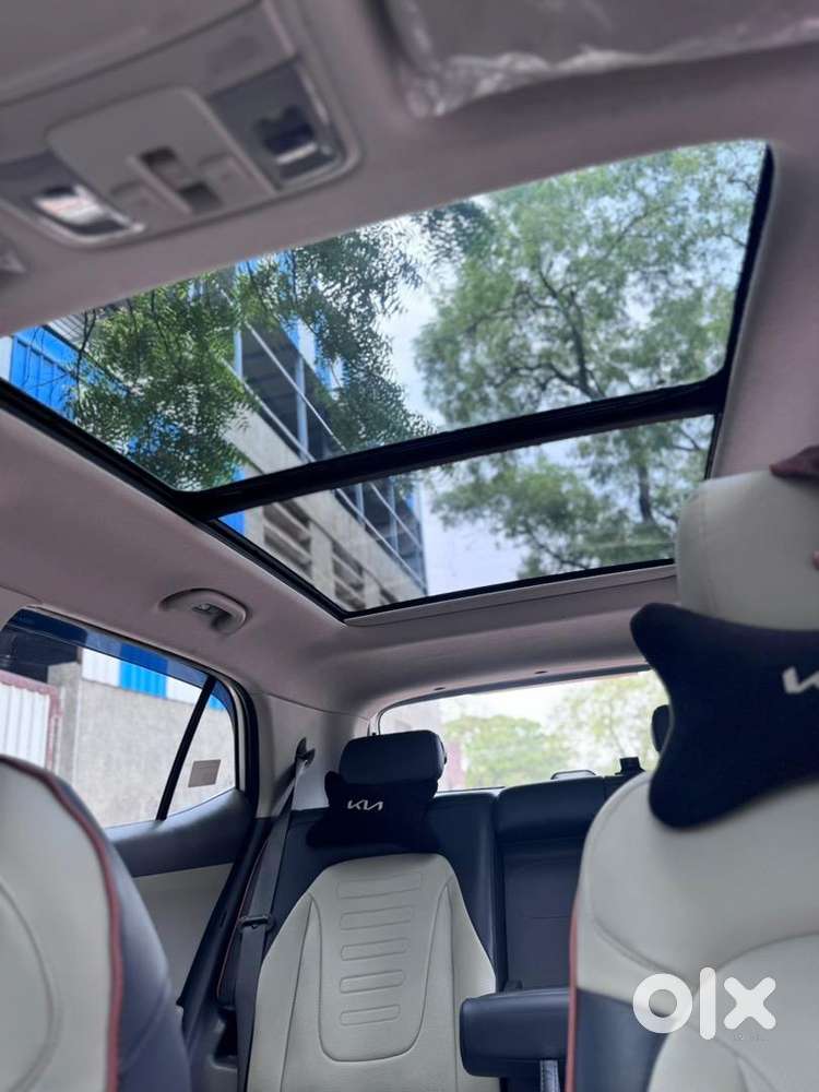 Creta 2025  Panaromic Sunroof In Mint Condition