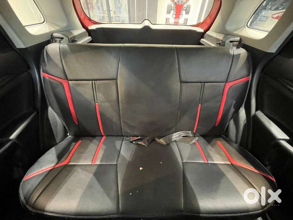 Maruti Suzuki Brezza 1.5 Lxi Smart Hybrid, 2024, Petrol