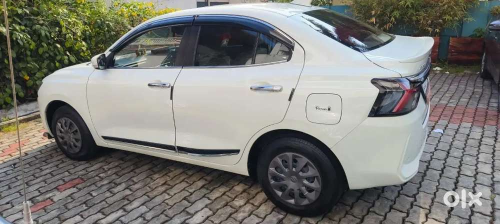Maruti Suzuki Dzire 2025 Petrol 13200 Km Driven