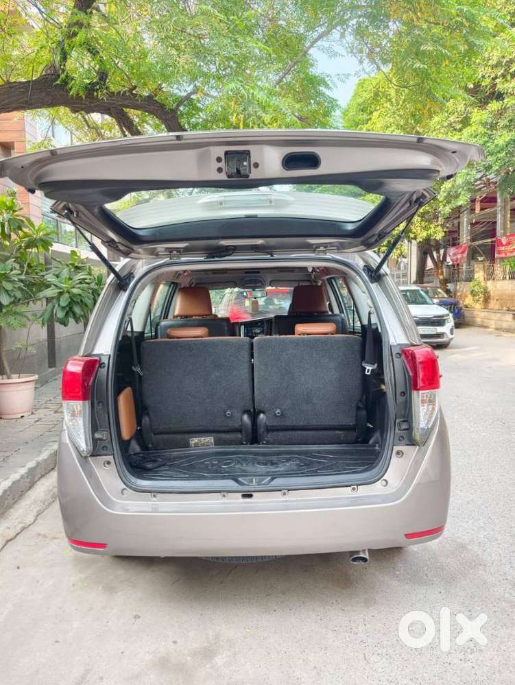 Toyota Innova Crysta 2.8z Automatic, 2019, Diesel