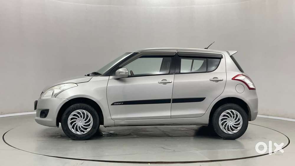 Maruti Suzuki Swift Vvt Vxi, 2014, Petrol