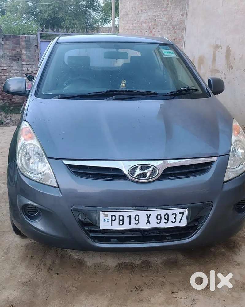 Hyundai I20 2011 Cng & Hybrids Good Condition