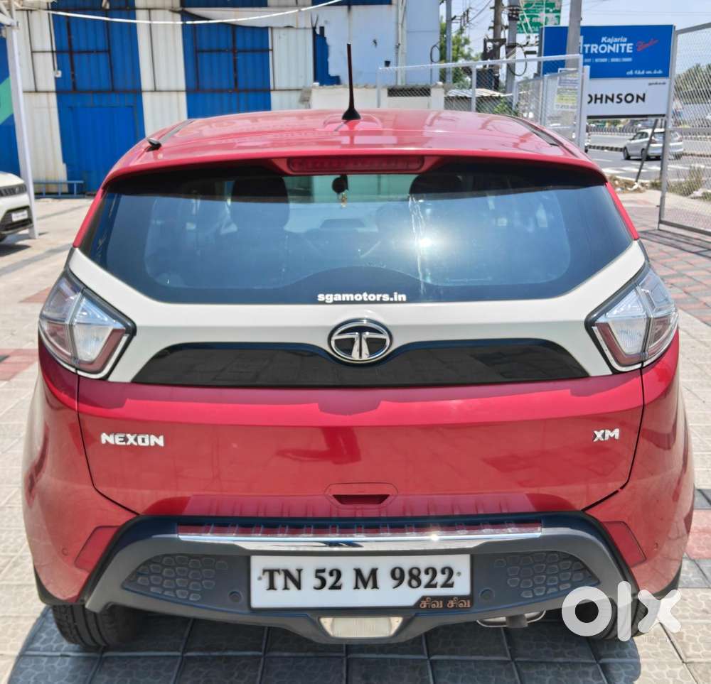 Tata Nexon 1.2 Revotron Xm (s), 2018, Petrol
